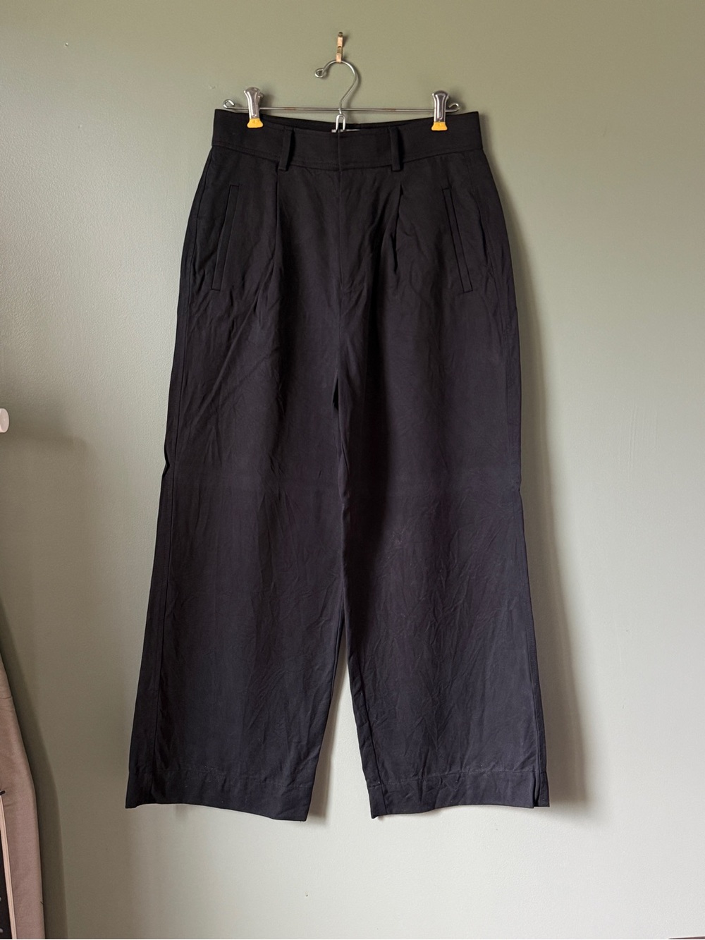 Women's Black Wide-Leg Trousers